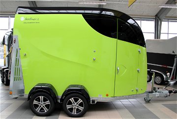 Bücker Careliner  L - Apple green  - m/ Udstyrspakke